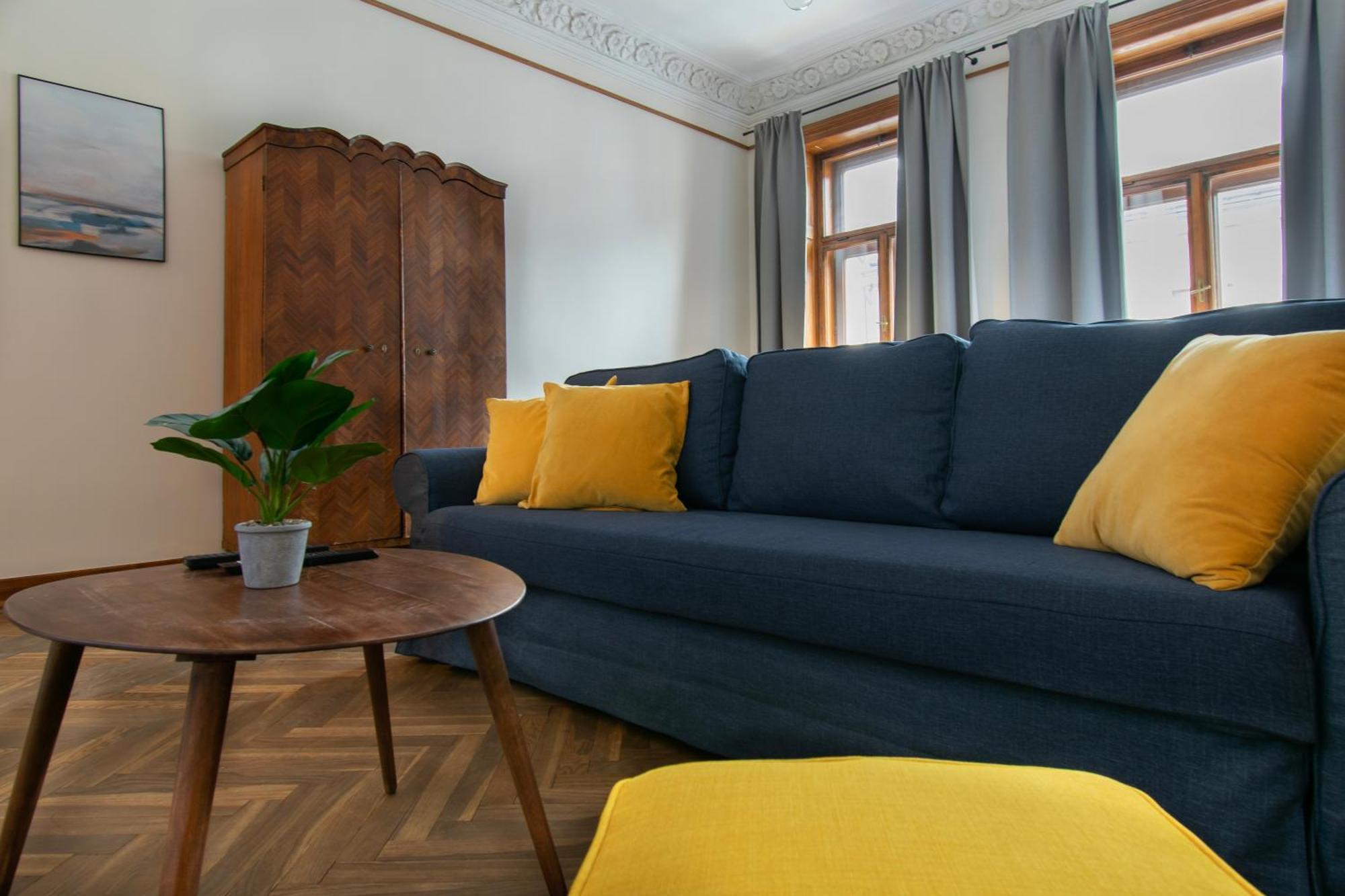 Magnificent Zyblikiewicza 11a, Location Apartment *